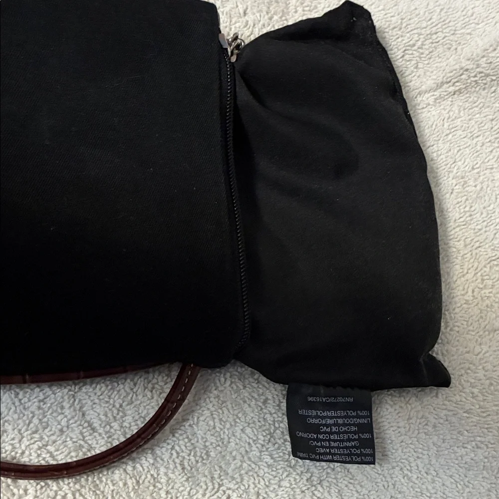Liz Claiborne Black Suede Wristlet with Brown Croc Accent - Picture 12 of 14